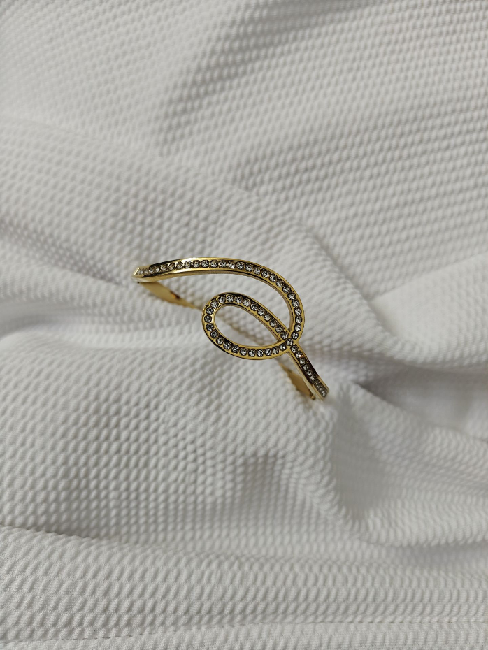 Bracelet 32