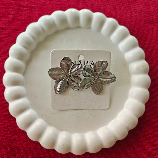 Flora
