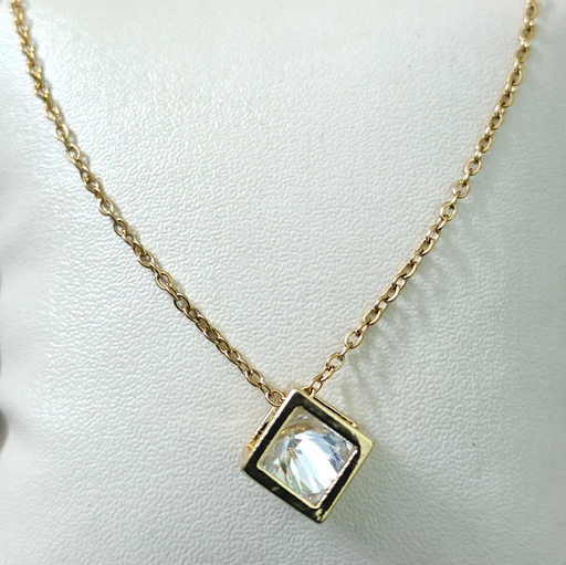 Aira Necklace