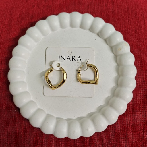 Amira